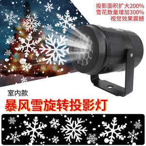 Outdoor Christmas Snowflake Projection Light – Laser Floodlight with Changeable Patterns for Holiday and Halloween Decorations